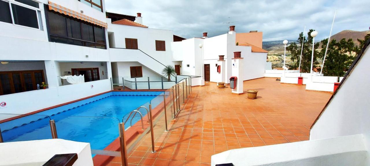 Los Cristianos Apartment, 1 Bedroom Wifi Free & Big Terrace Exterior foto